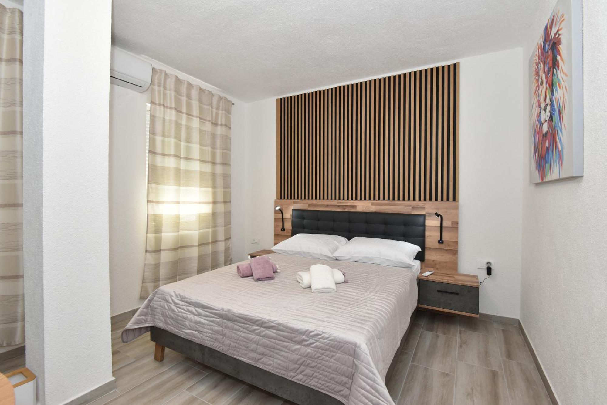Apartman Sofia's & *