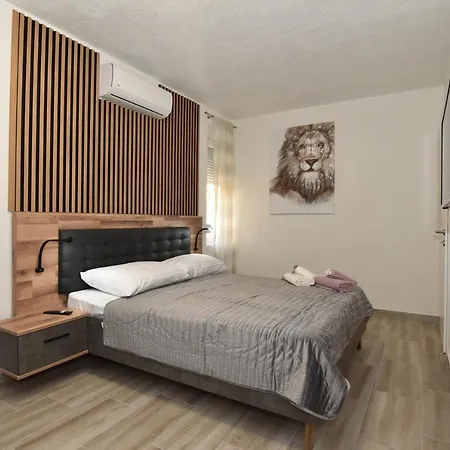 Sofia'S Studio & Room Zára Kültér fotó