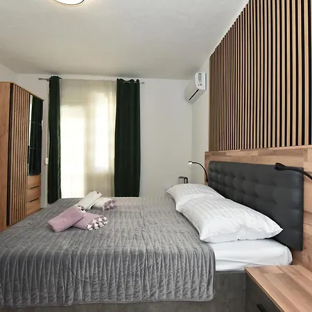 Sofia'S Studio & Room Zára Kültér fotó