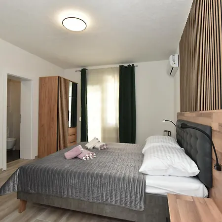 Sofia'S Studio & Room Zára Kültér fotó